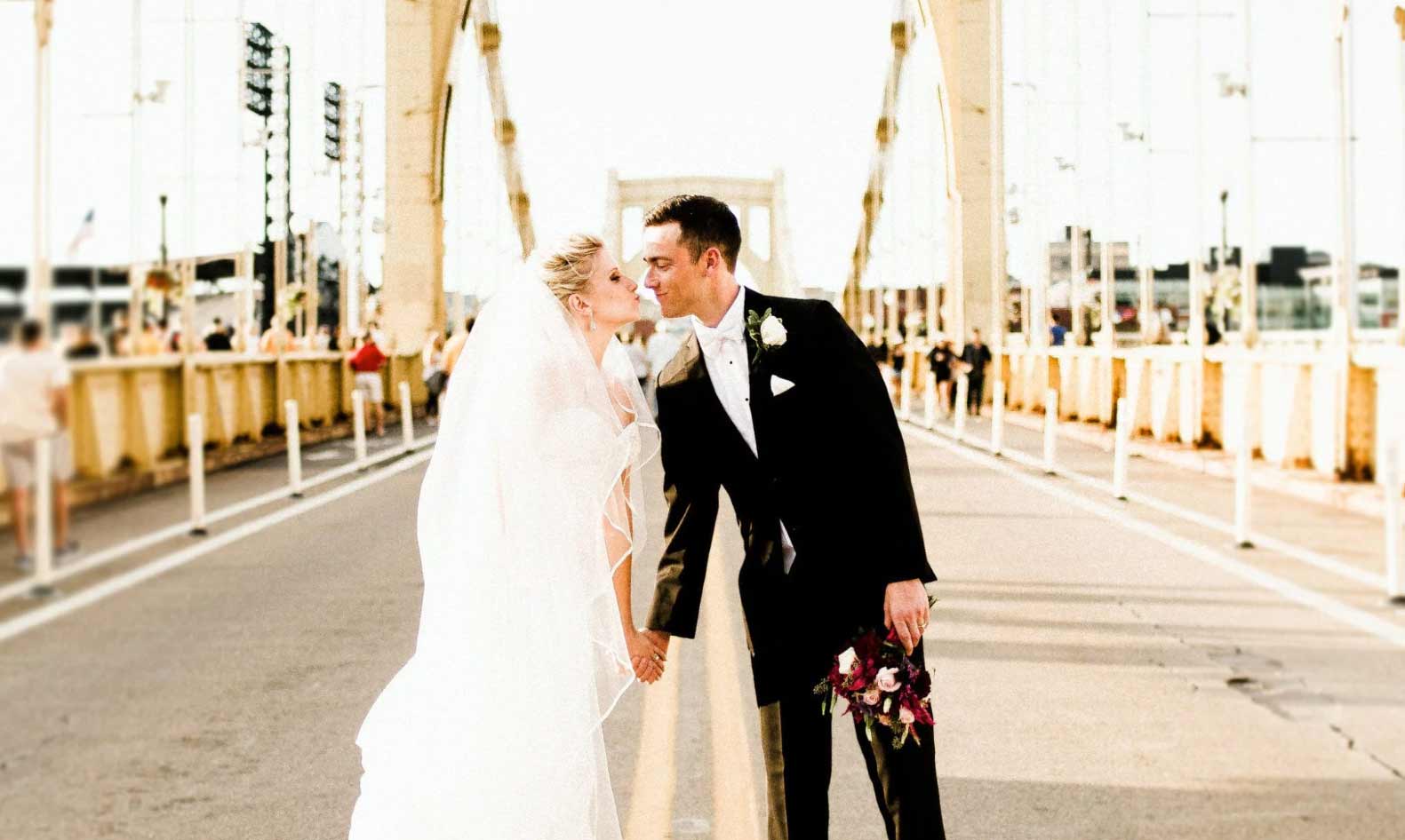 Home - Pittsburgh Wedding Planner - Weddings of Pittsburgh